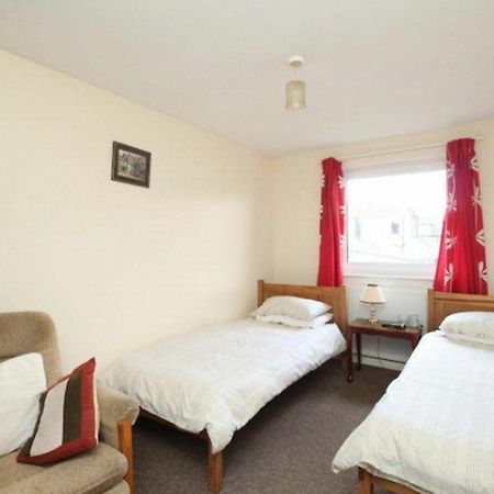 Pilmuir Street Guest House Данфермлін Екстер'єр фото